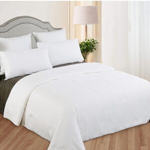 LilySilk All Season Silk Comforter/Duvet/Quilt, 100% Silk Floss Filling with 100